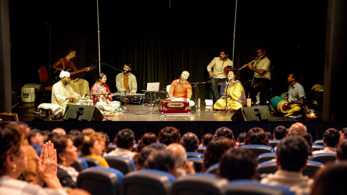 Read more about the article Vancouver’s Indian Community Came Together in Prayer and Support for Nepal